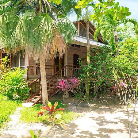 Casa Flores Palmetto Bay Exterior photo